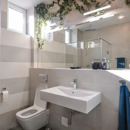 Chic 1br With Terrace In Center By Flat Mаnager Appartement